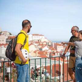 Lissabon: Heuvels, Alfama en Mouraria Tour op de elektrische fiets
