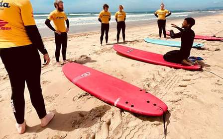 Exklusiver Surfkurs in Caparica