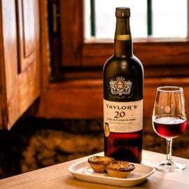 Lissabon: Portvinsprovning på Taylor's Shop and Tasting Room