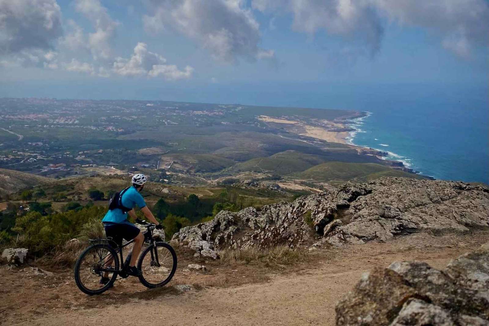 Von Cascais aus: Geführte E-Bike-Tour nach Sintra und Strand von Guincho