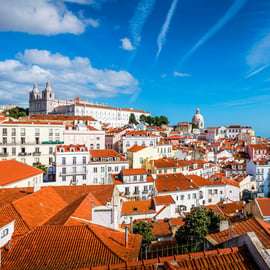 Lissabon: tuktuktour langs alle 7 uitzichtpunten met ophaal-/terugbrengservice