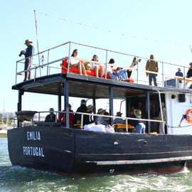 Geheimen van de kust van Cascais: 90 minuten durende cruise met gratis drankjes