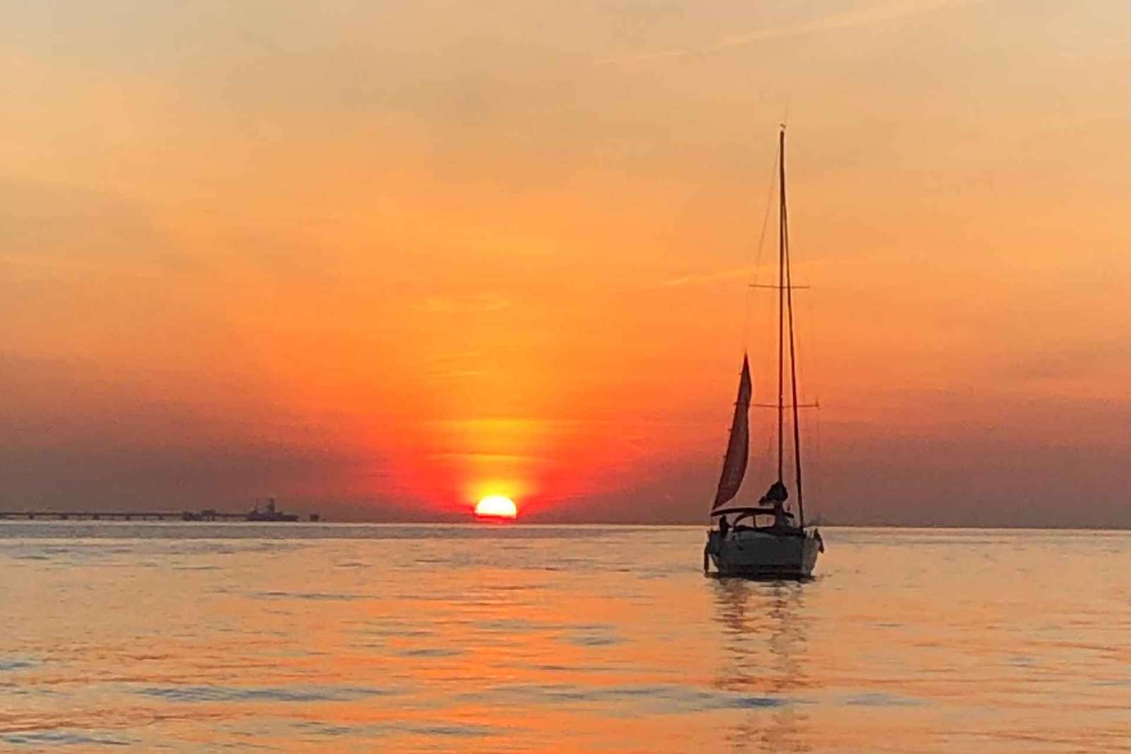 Lissabon: Kreuzfahrt bei Sonnenuntergang