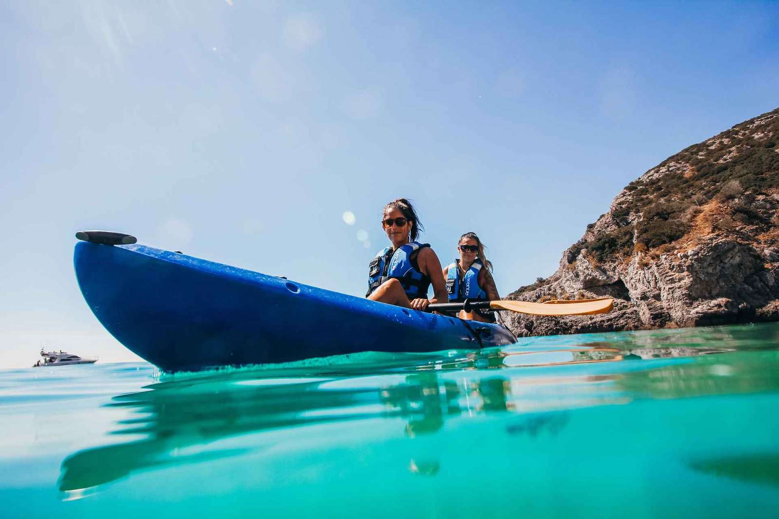 Sesimbra: natuurpark en grotten van Arrabida Kajaktocht met gids
