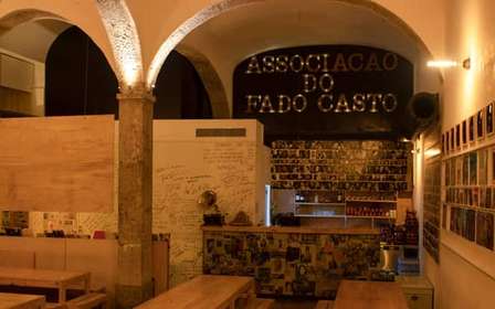 Lissabon: Fado-Nacht mit Abendessen im Fado-Club