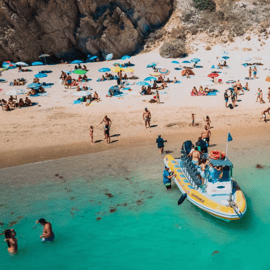 Taxi Boot Strand Ribeira do Cavalo