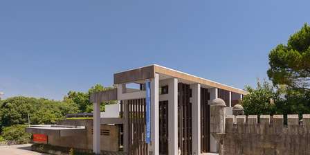 Centro de Arte Moderna José de Azeredo Perdigão