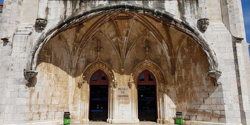 Maritiem Museum (Museu de Marinha)