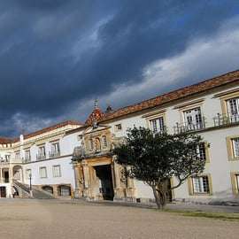 Van Lissabon: Privé Transfer naar Porto met Stops