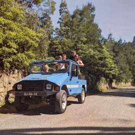 Sintra: Private Halbtagestour mit dem Oldtimer oder Elektro-Jeep