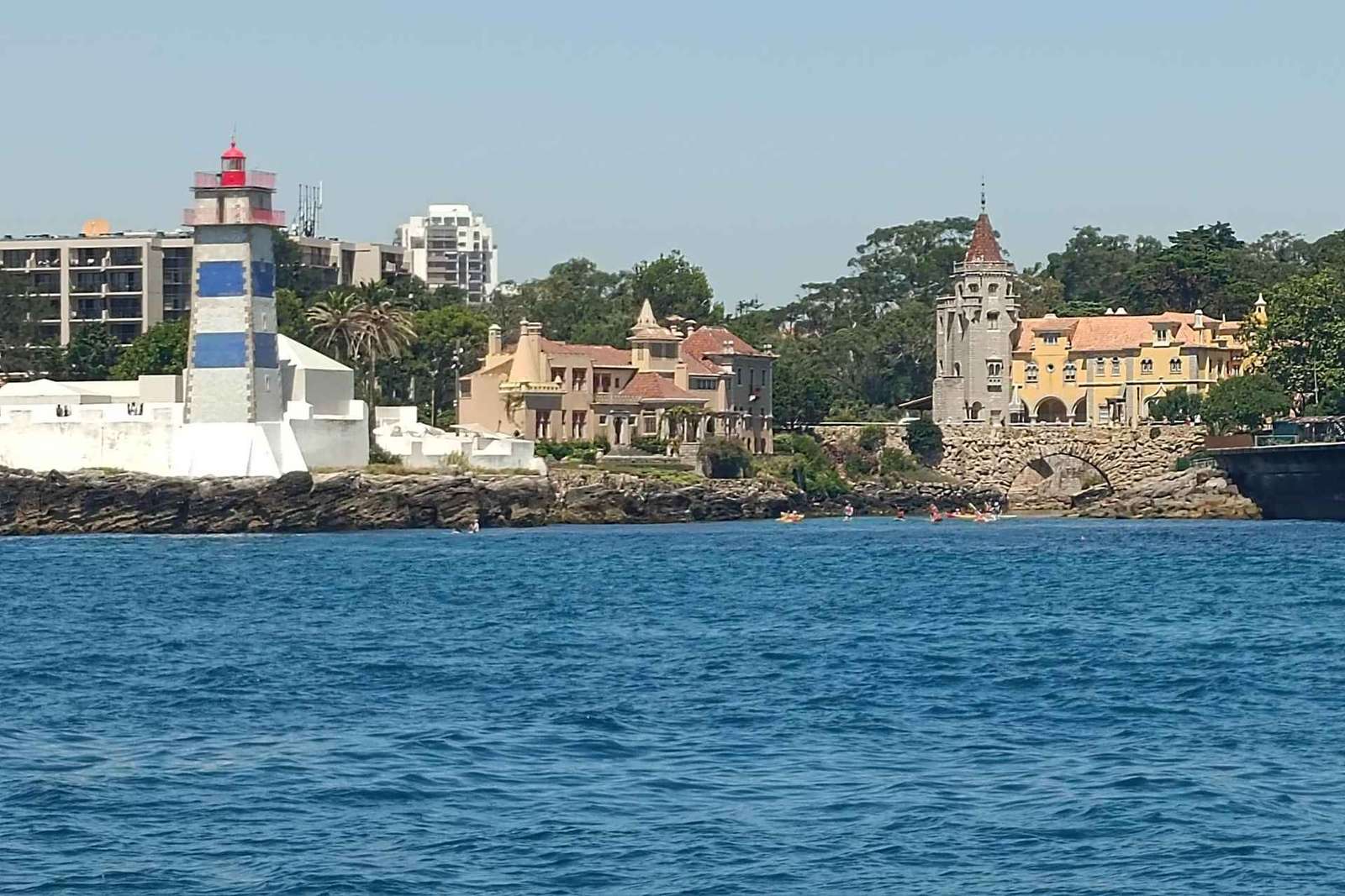 Geheimen van de kust van Cascais: 90 minuten durende cruise met gratis drankjes