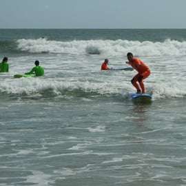 Sintra: 2-stündiger Gruppen-Surfkurs am Praia Grande