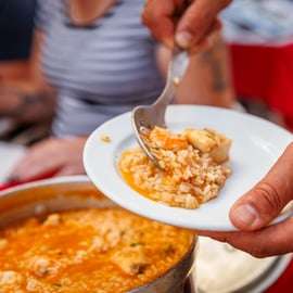 Lissabon: Matupplevelse och vin Tur i liten grupp