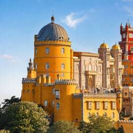 Lissabon: Sintra, Pena, Regaleira und Cascais Geführte Tagestour