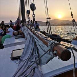 Setubal: zonsondergang aan boord