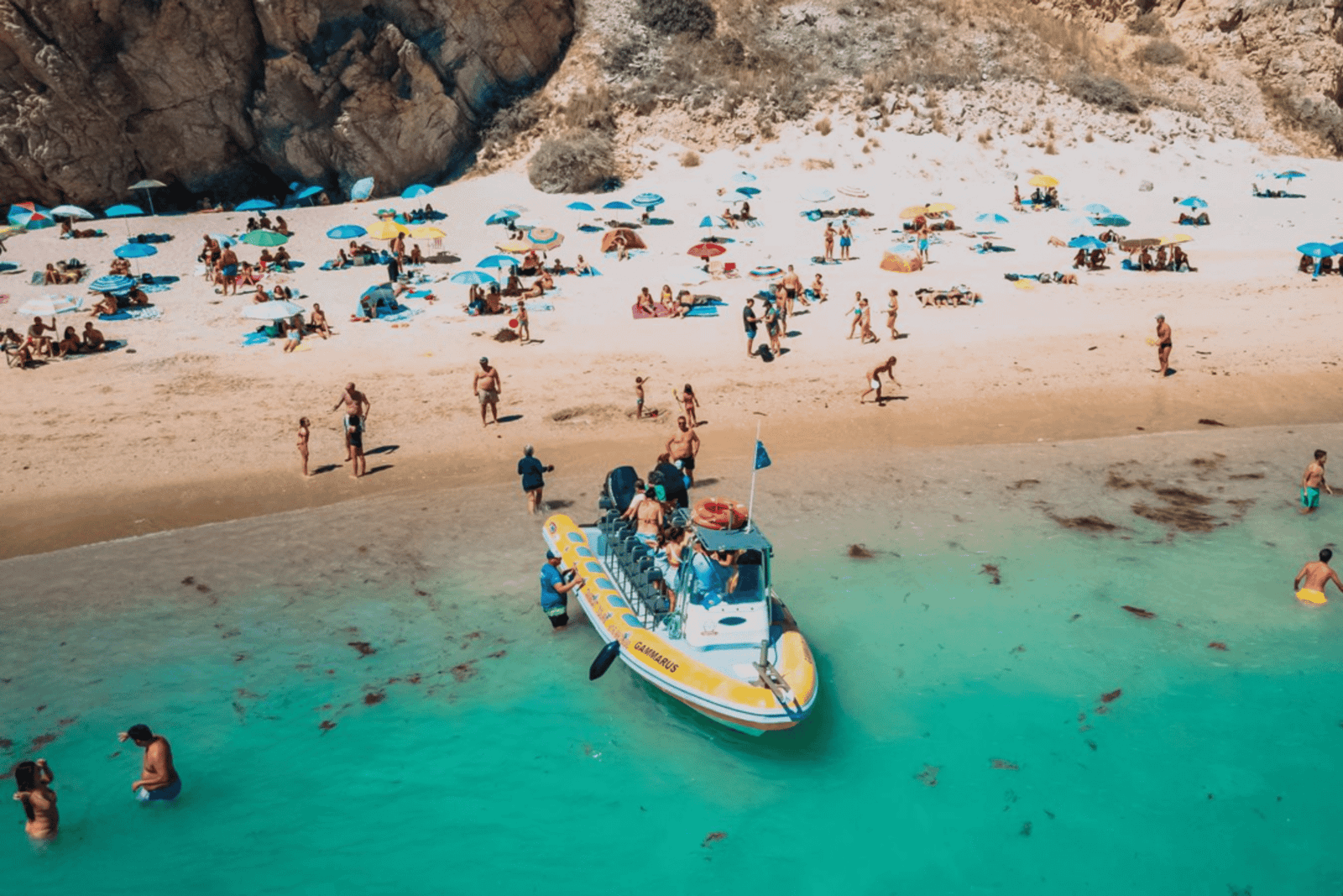 Taxi Boot Strand Ribeira do Cavalo