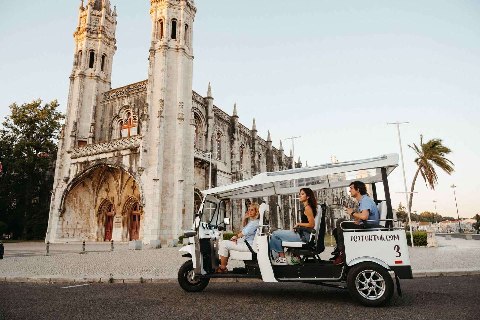 Lissabon: Privétour door de stad per Eco Tuk Tuk