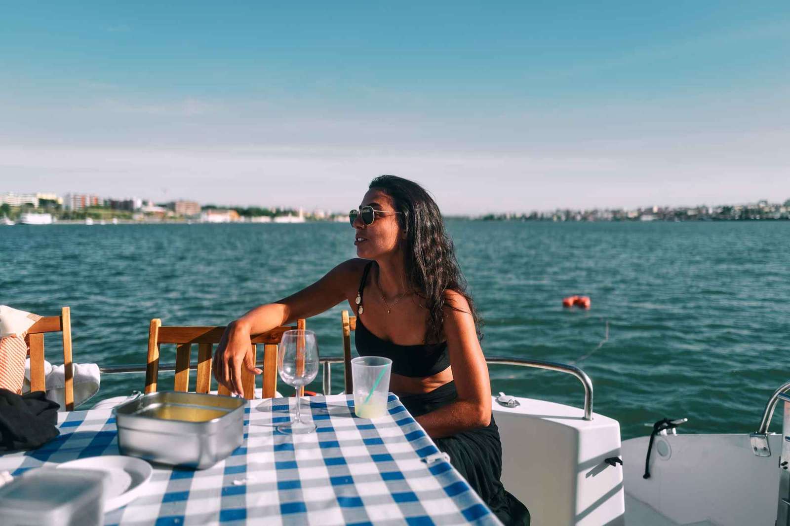 Lissabon: Luxe Catamaran privétour met welkomstdrankje