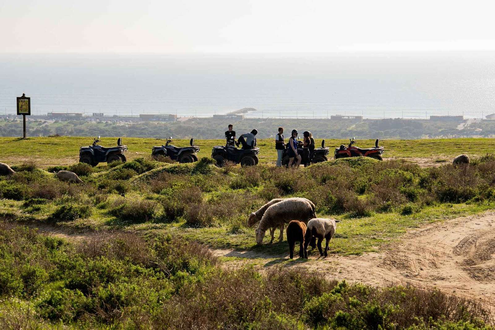 Von Lissabon aus: Costa da Caparica Geführte Quad-Tour
