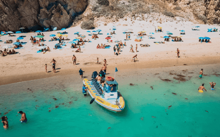 Taxi Boot Strand Ribeira do Cavalo