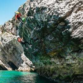 Lissabon: Sesimbra/Arrábida naturpark - äventyr med coasteering