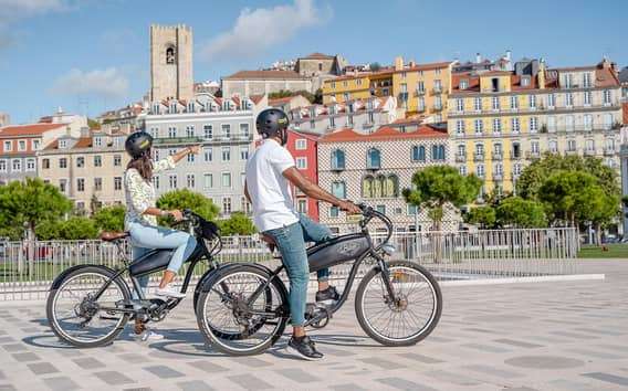 Lissabon: Hügel, Alfama und Mouraria Tour mit dem Elektrofahrrad