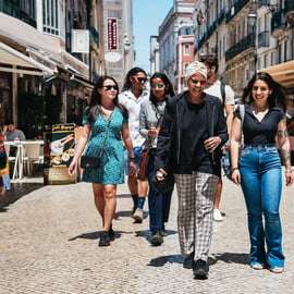 Lissabon: Rundgang durch das Baixa-Viertel mit Verkostungen und Getränken