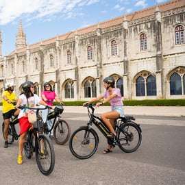 Lissabon: Tour mit dem Elektrofahrrad am Fluss entlang nach Belém