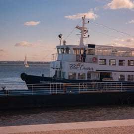 Lissabon: Rondvaart op de rivier de Taag inclusief een drankje